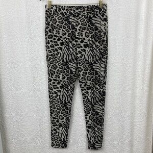 Coco + Carmen Black and Cream Animal Print Leggings sz S/M